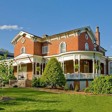 The Carriage House Inn B&B Lynchburg Eksteriør bilde