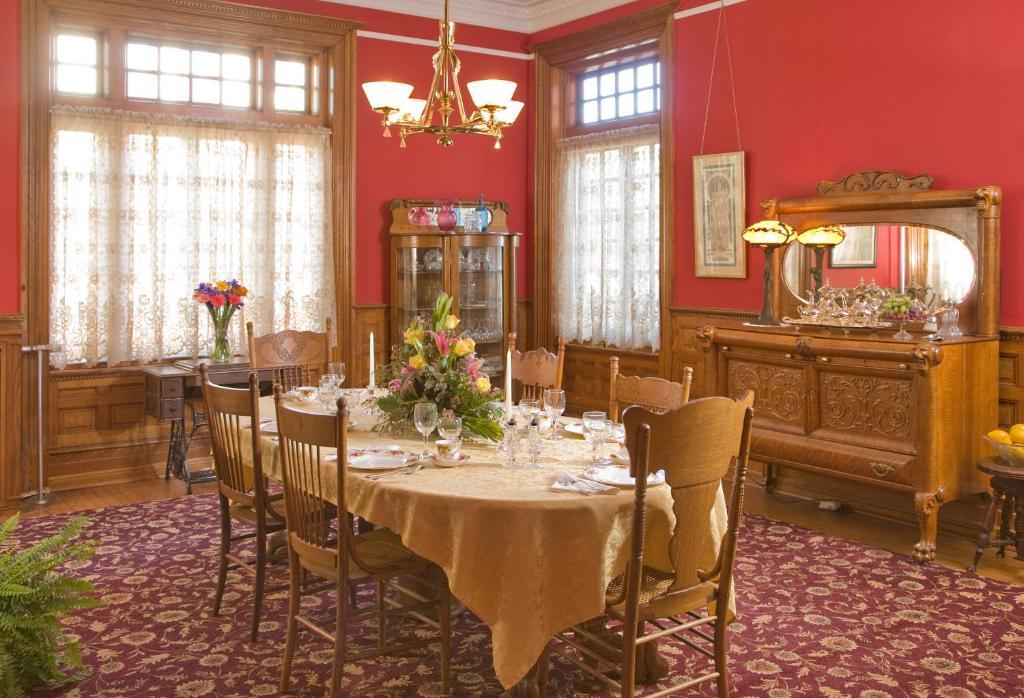 The Carriage House Inn B&B Lynchburg Eksteriør bilde