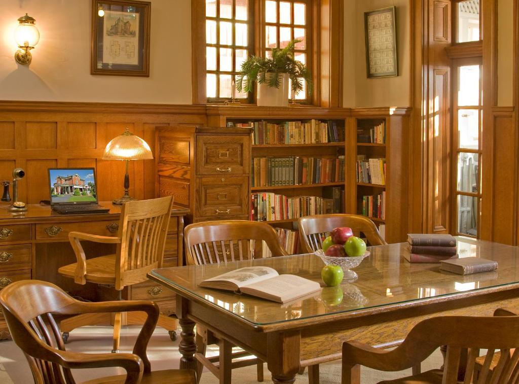 The Carriage House Inn B&B Lynchburg Eksteriør bilde