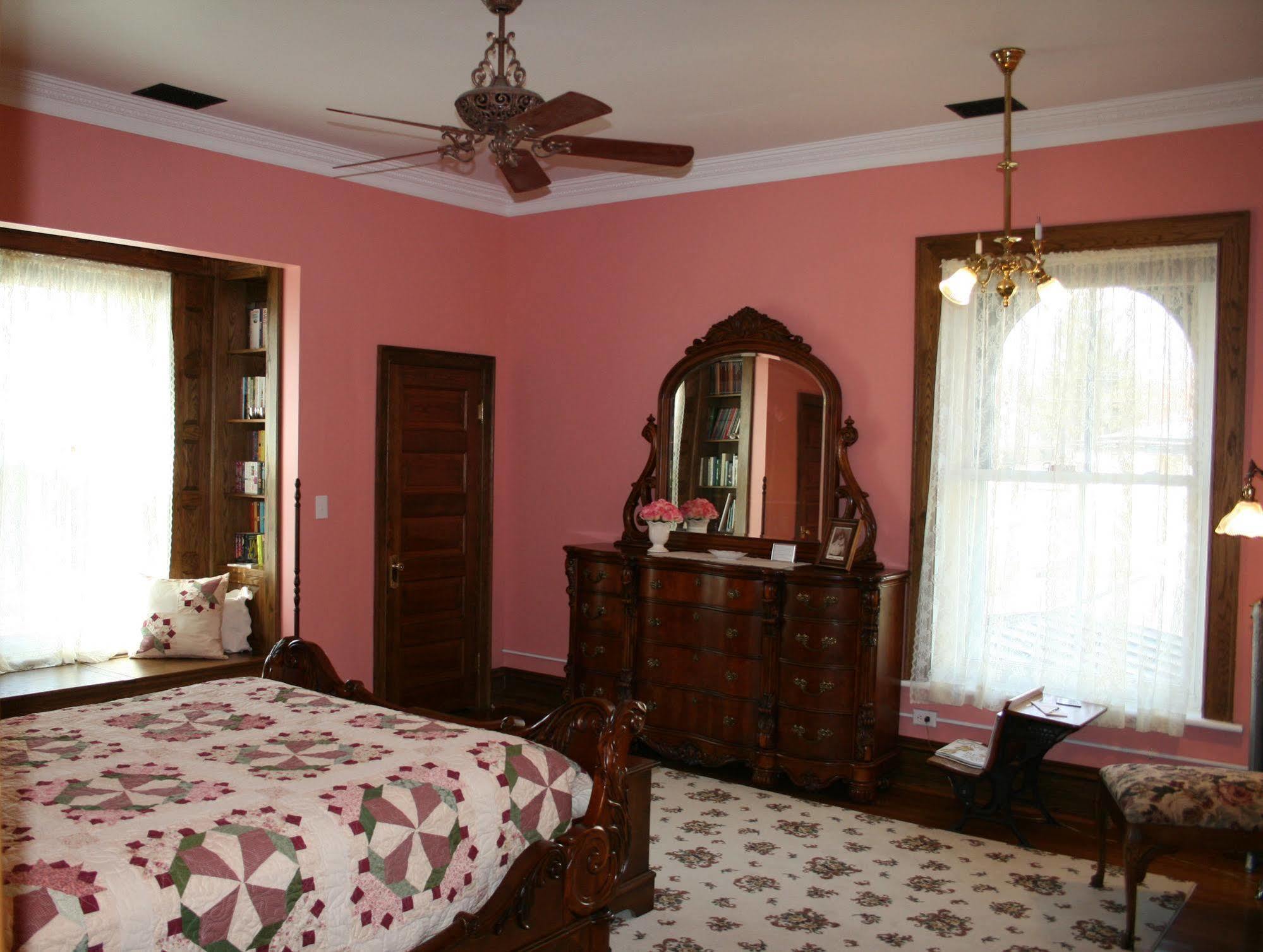 The Carriage House Inn B&B Lynchburg Eksteriør bilde